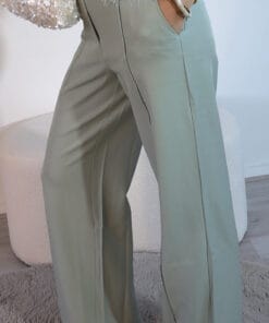 9F4A2F6F CD10 4FA2 AFB6 604E98176497